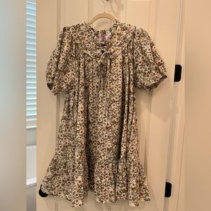 Mackenzie & Me Brand size large floral dress women’s precious details